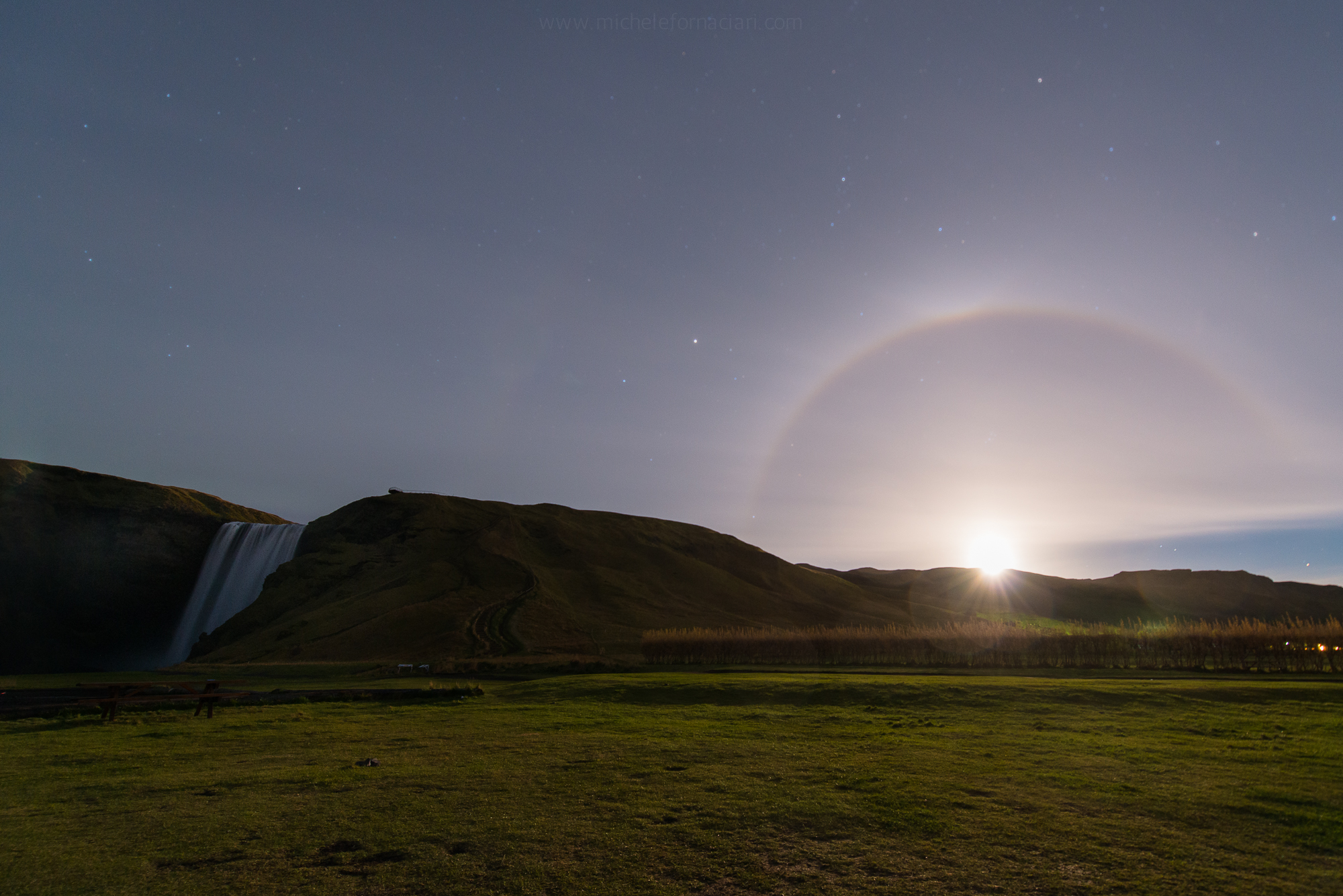 Moonbow