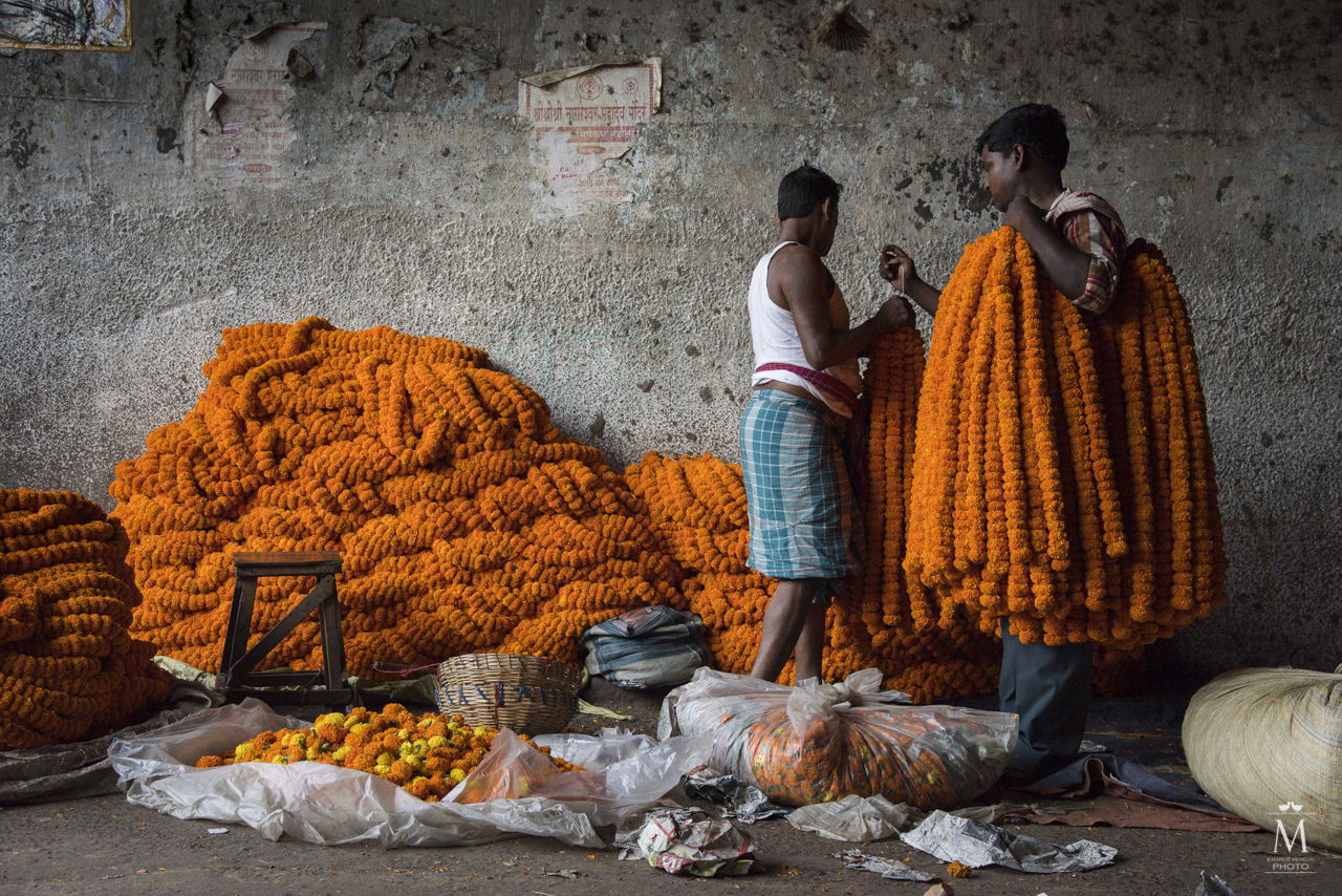 Il mercato dei fiori sacri