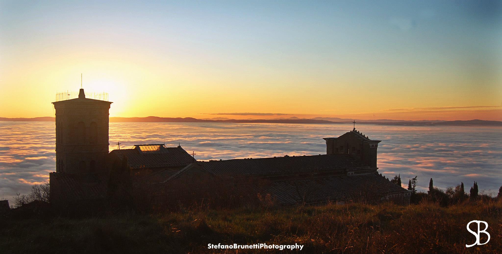 above the clouds - Santa Margherita Cortona