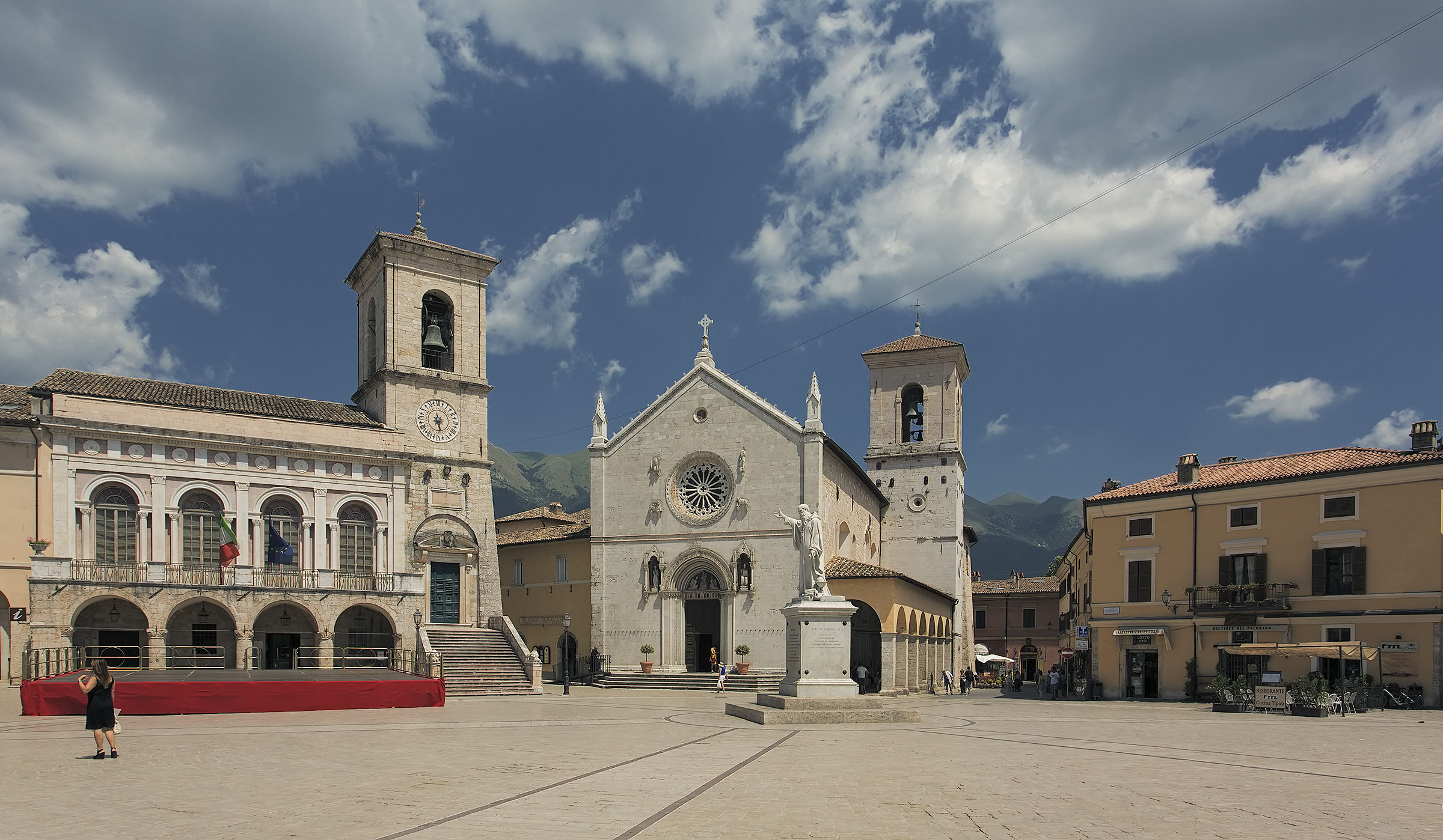 After the earthquake - The splendor of Norcia