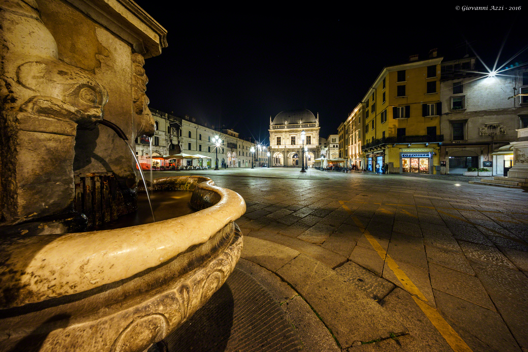 Sabato sera in piazza Loggia