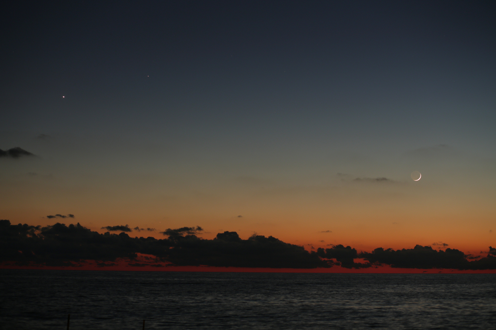 Canon 5D mkIII mod + Canon 85 / 1.8 @ f3.5 1/2 400iso Ost