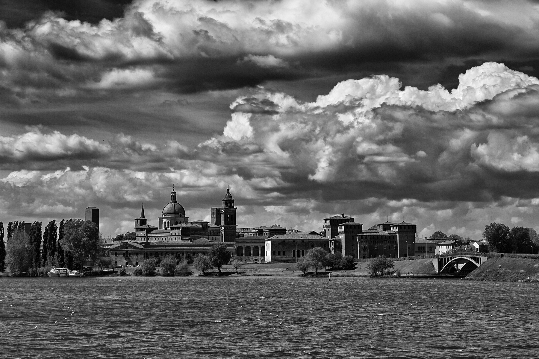 Mantova - Tempo Incerto