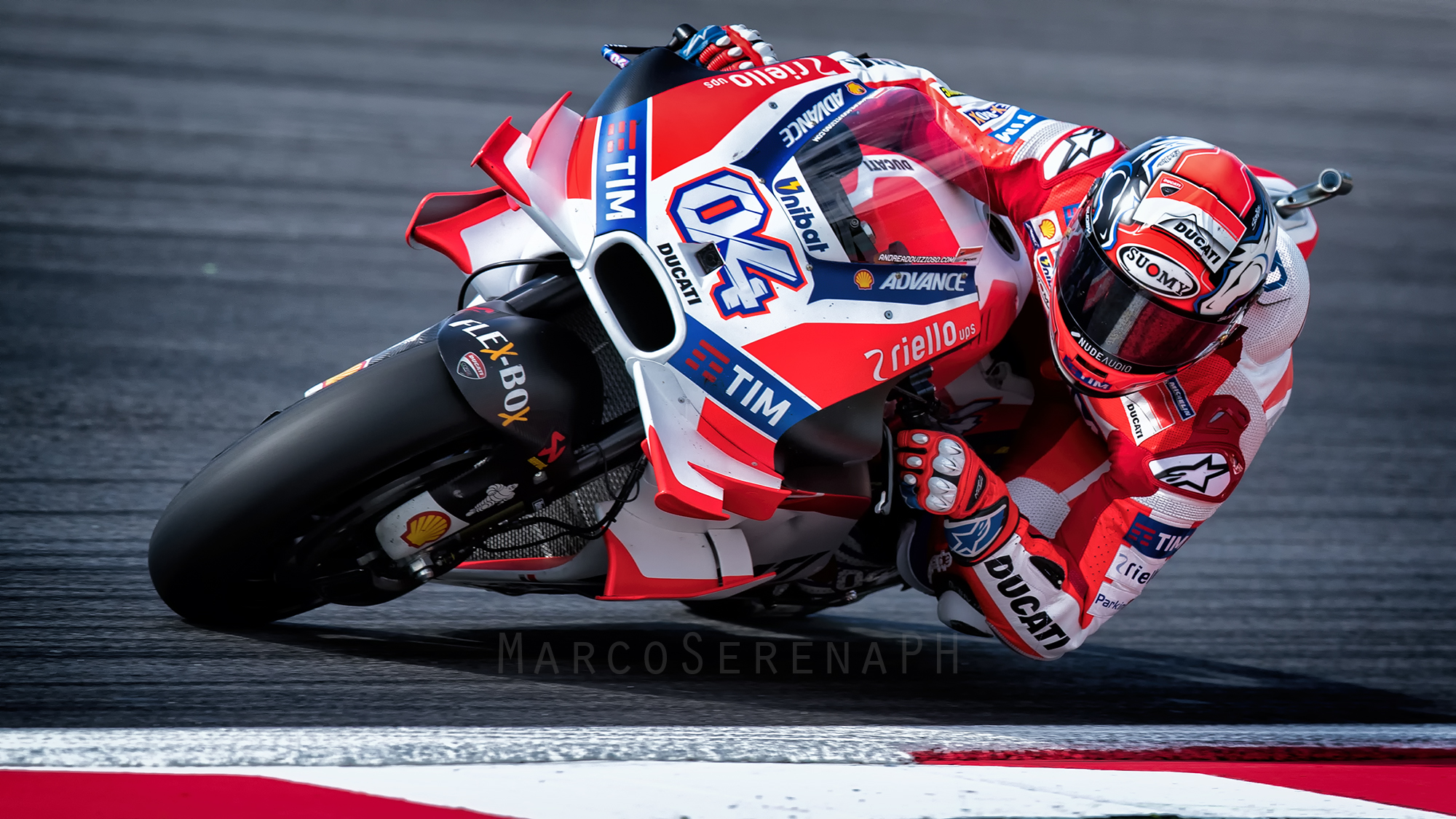 04 Andrea Dovizioso - Ducati Desmosedici MotoGP