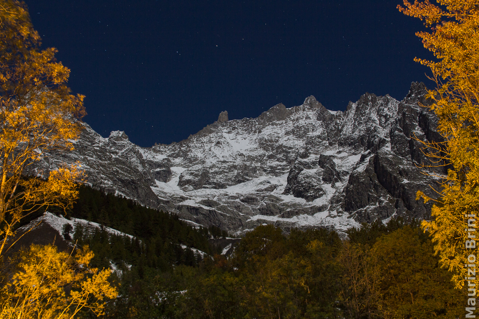 Dente del Gigante di notte