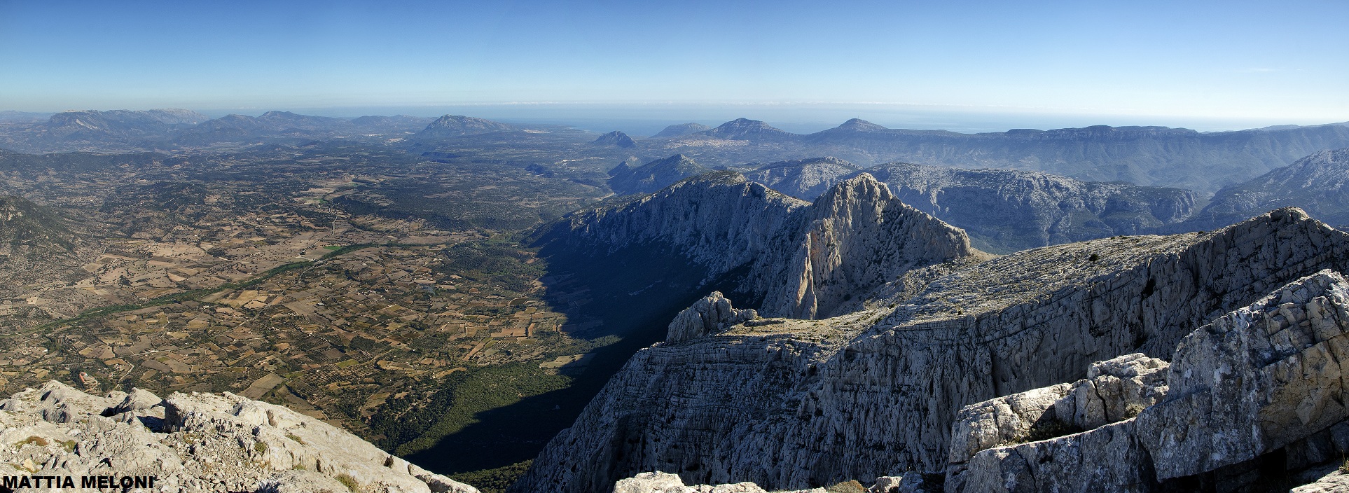 Da Punta Sos Nidos (1348 mt) Verso il Golfo di Orosei