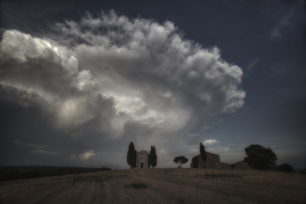 Su e giù per la Val d'Orcia