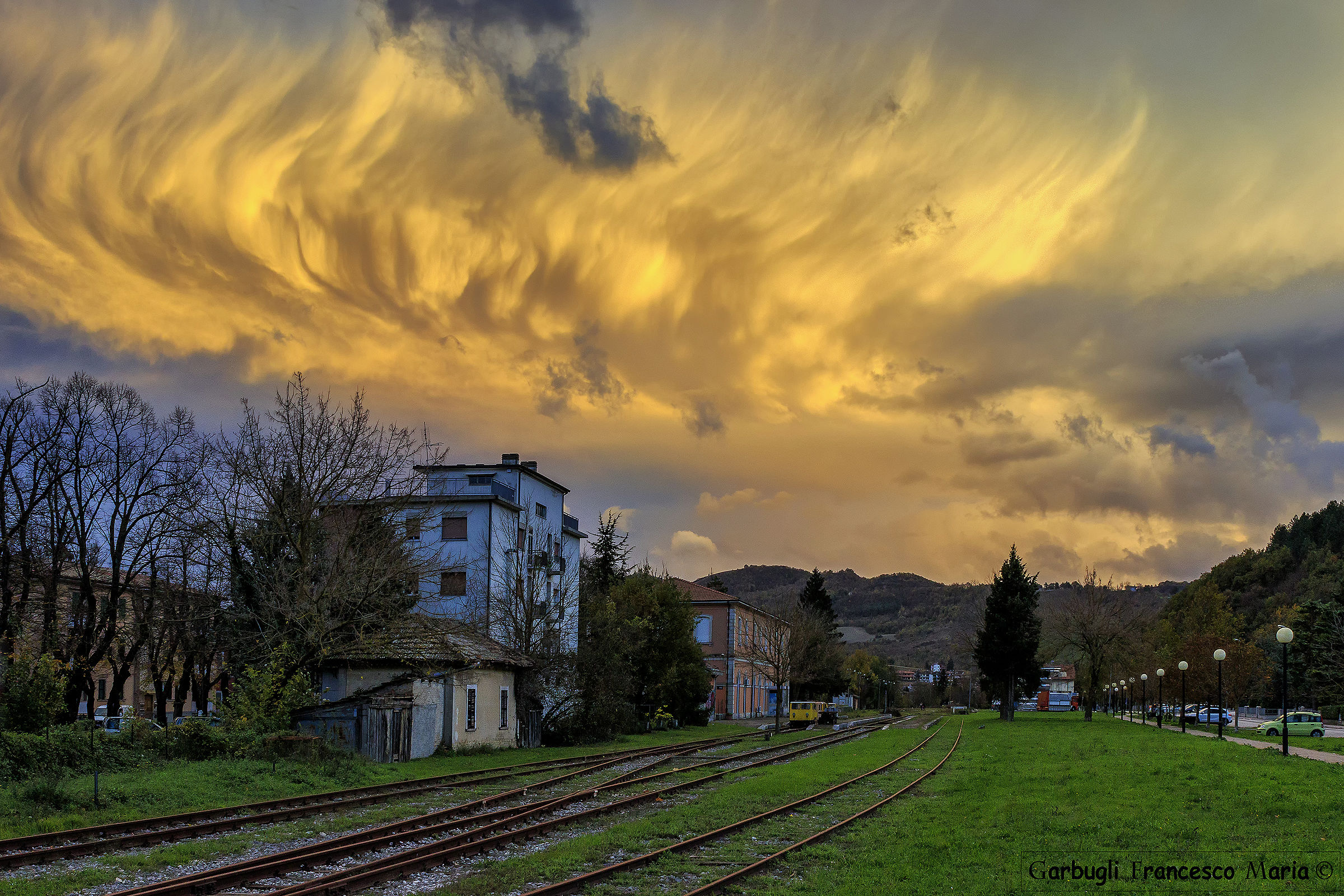 The wind brushes the clouds