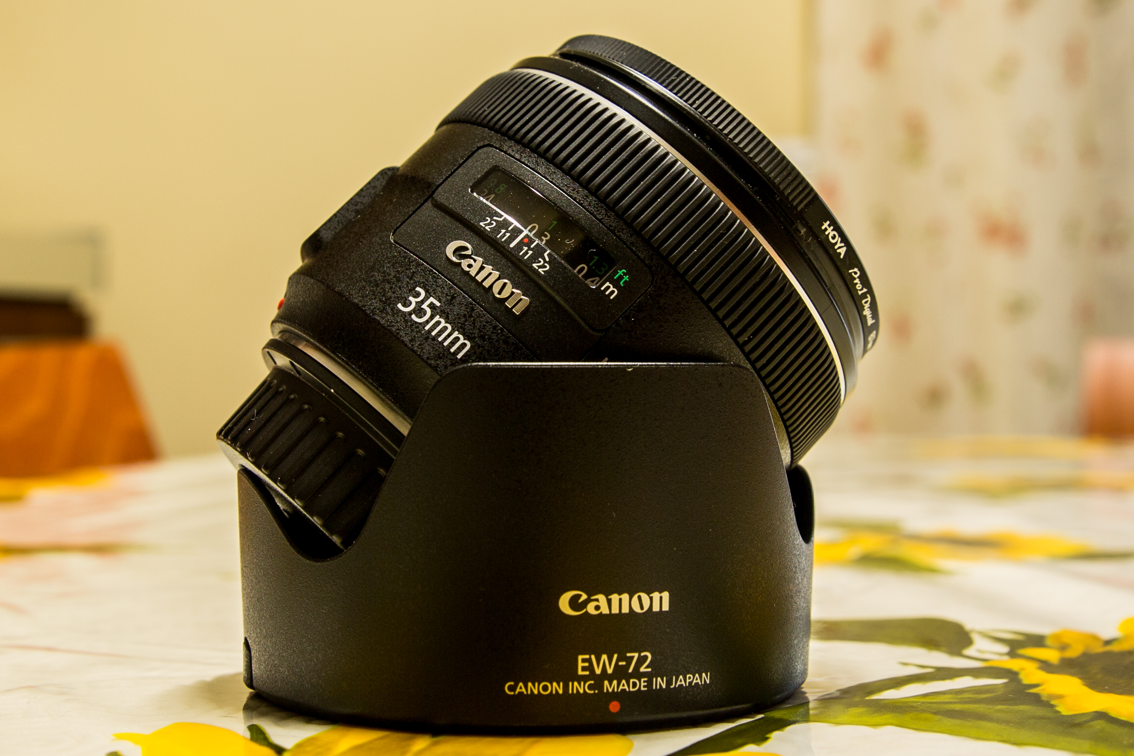 Canon 35f2IS