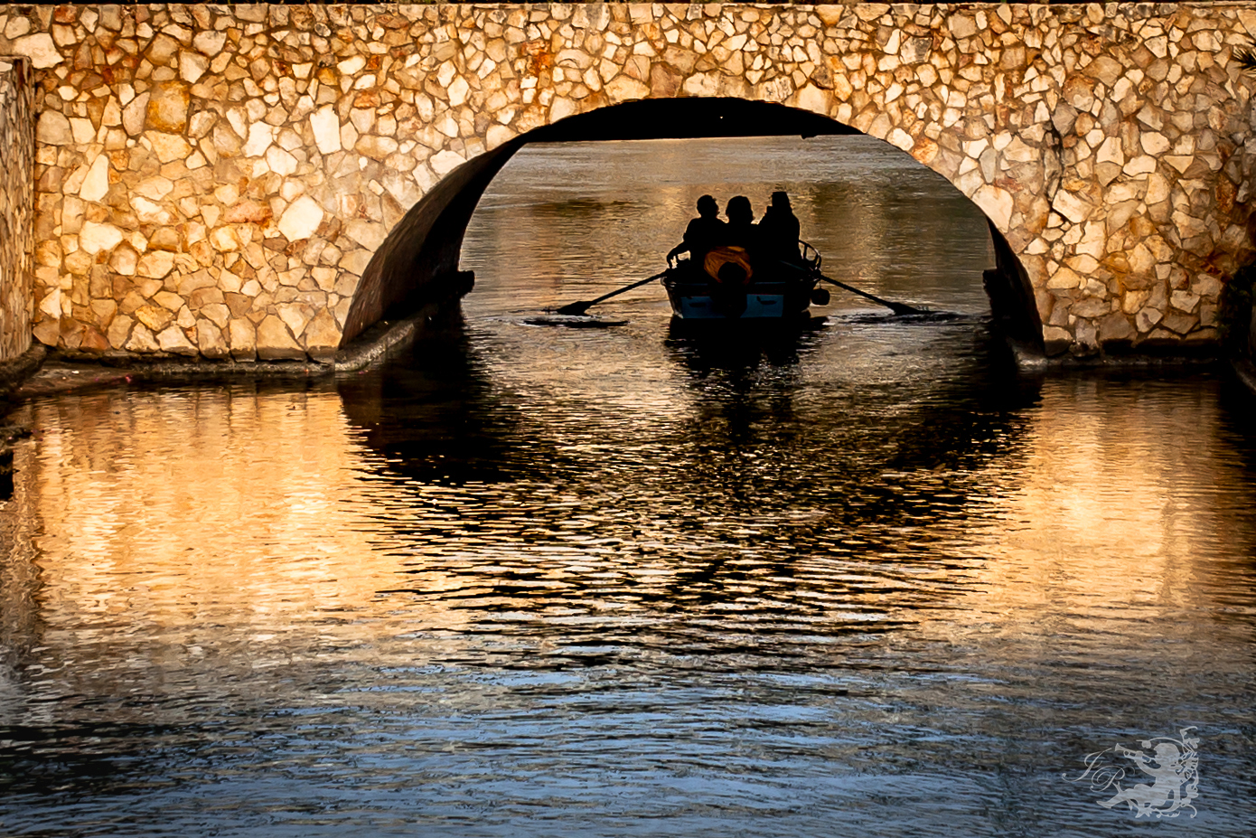 Under the bridge of Lake Ganzirri - Messina