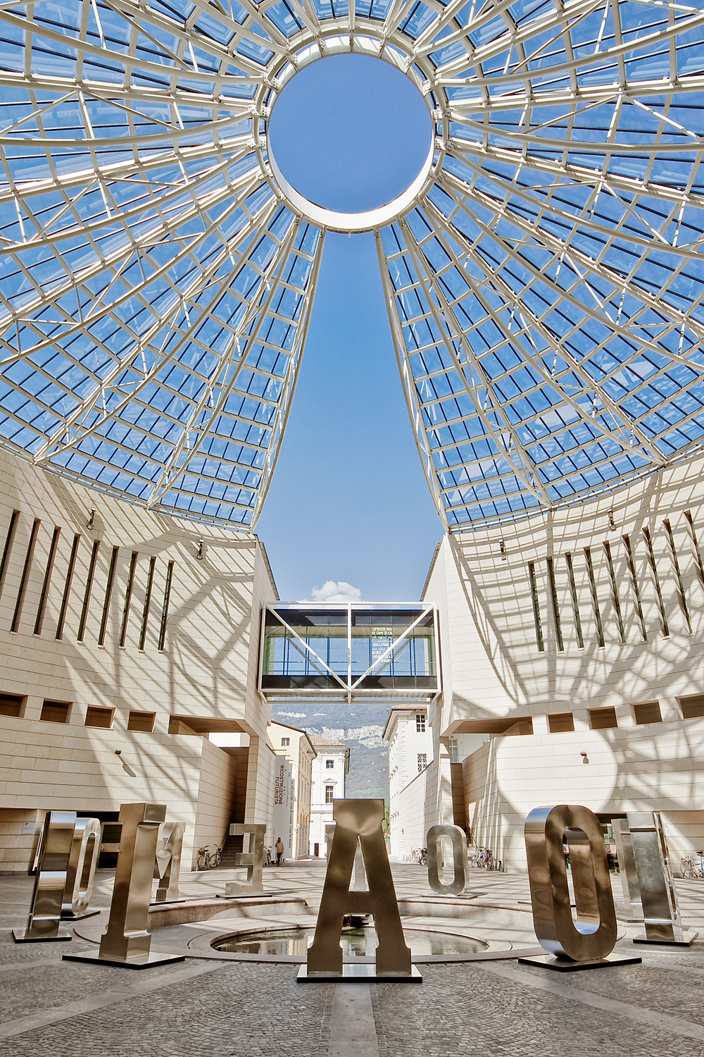 mart - rilievo fotografico - piazzetta e passatoio