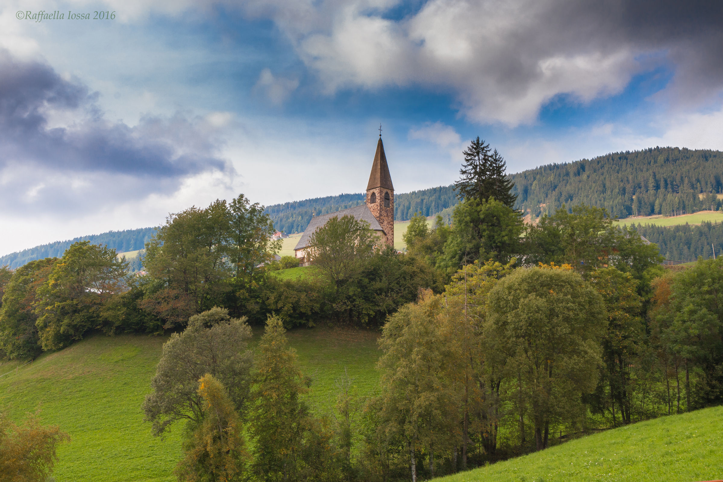 Chiesa di Santa Maddalena in Val di Funes
