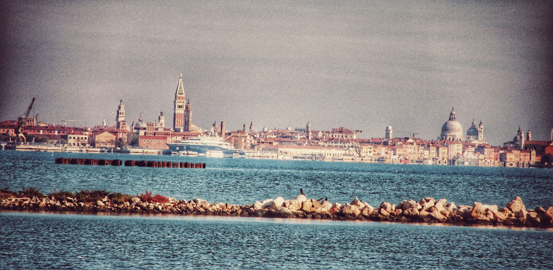 ..da lontano solo la tua immensa bellezza..