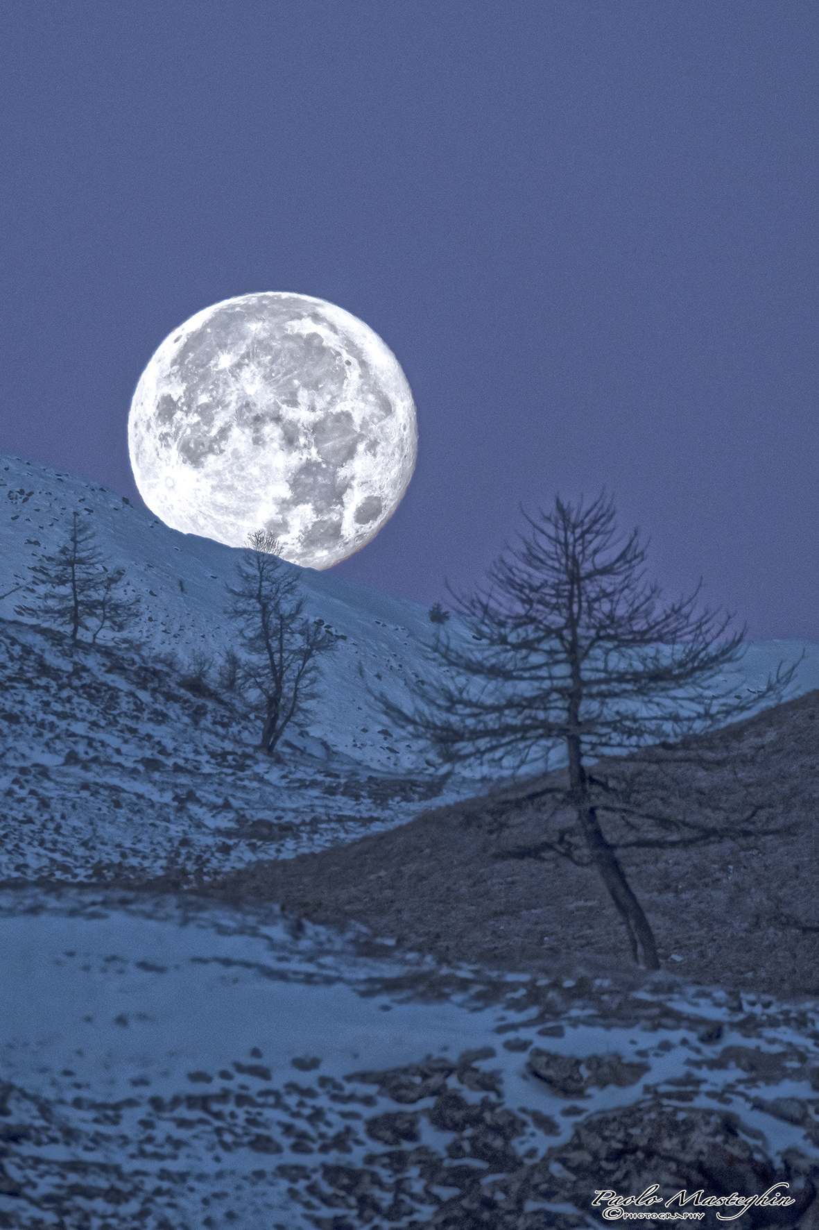 Looking for the "super moon" ...