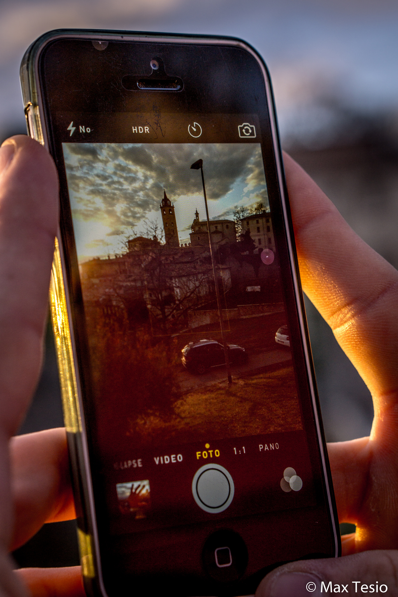The world seen through a smartphone