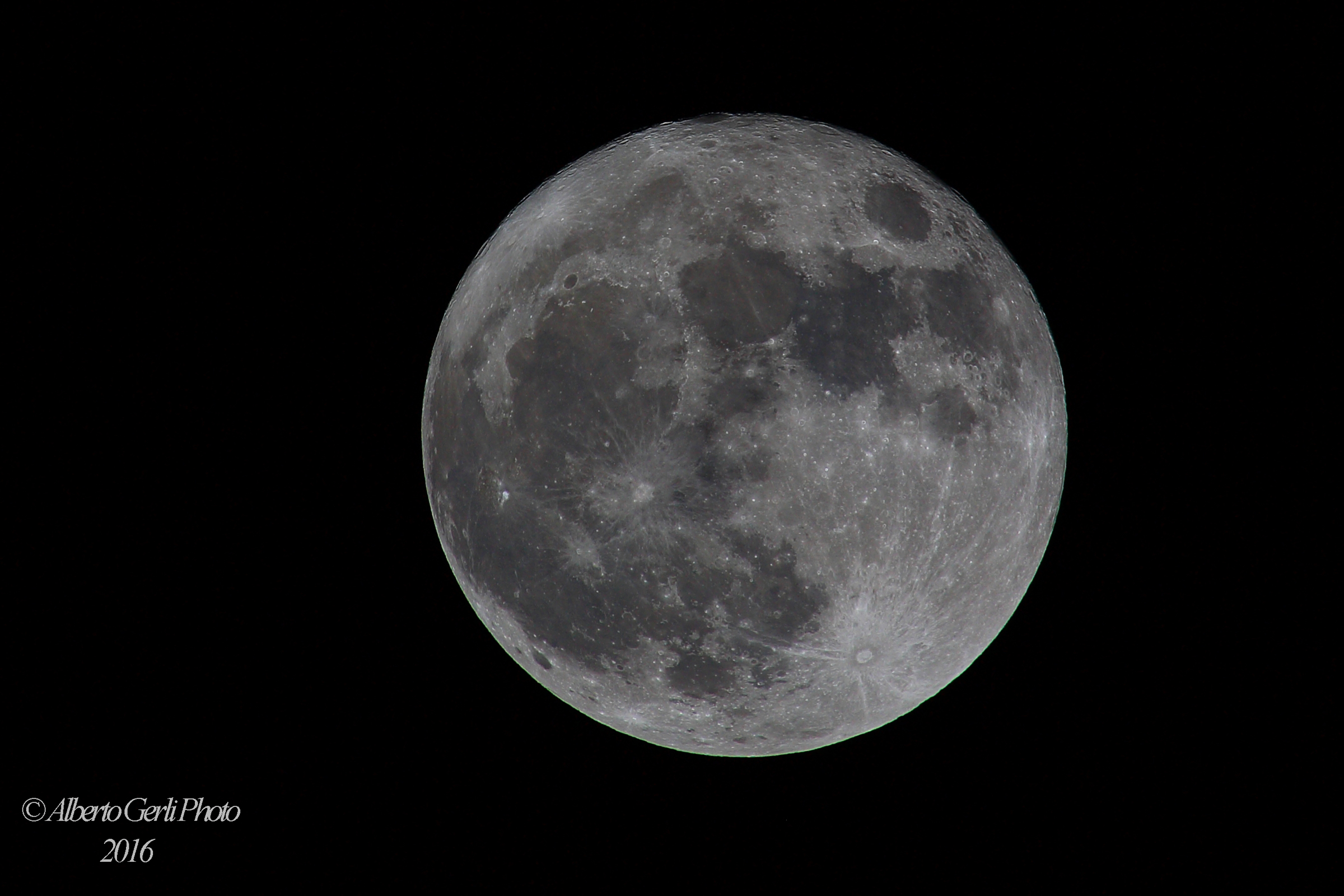 Luna del 15-11-2016 alle ore 19:06