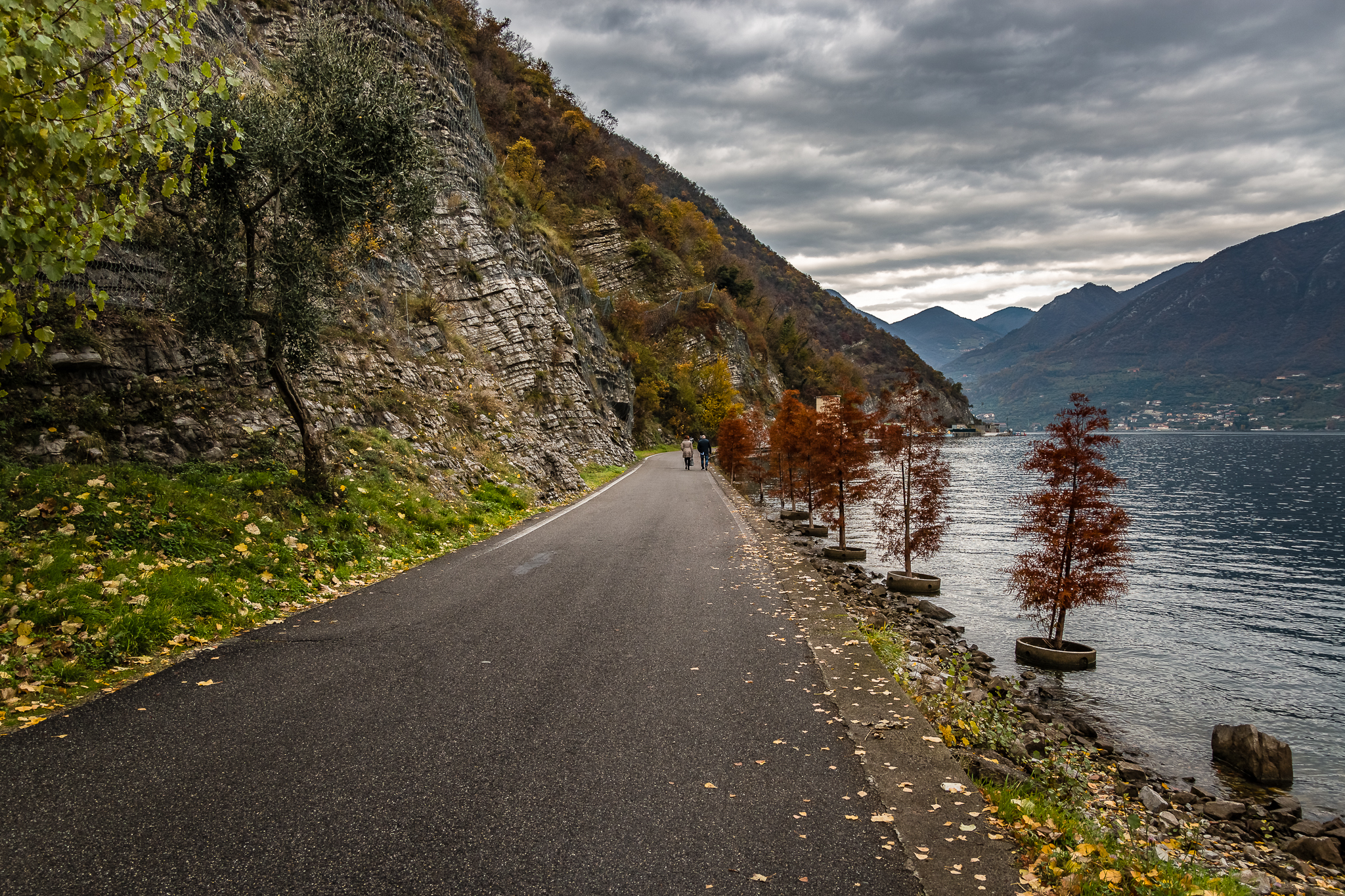 Walking through Montisola