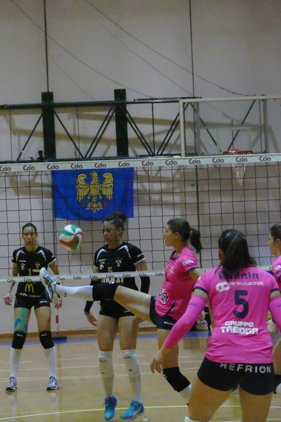 Angolazione giusta, tempismo e previsione del gioco ...