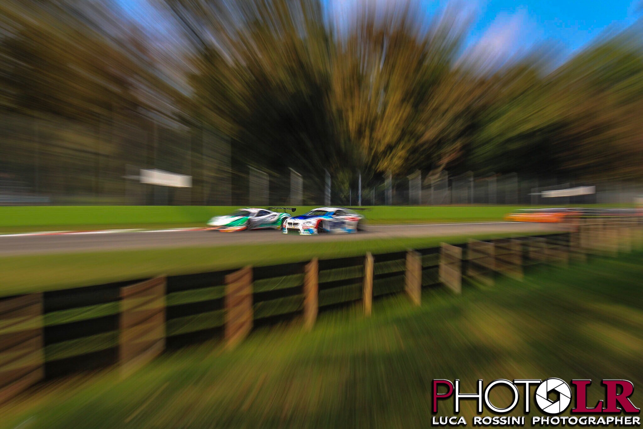 Overtaking with zoom