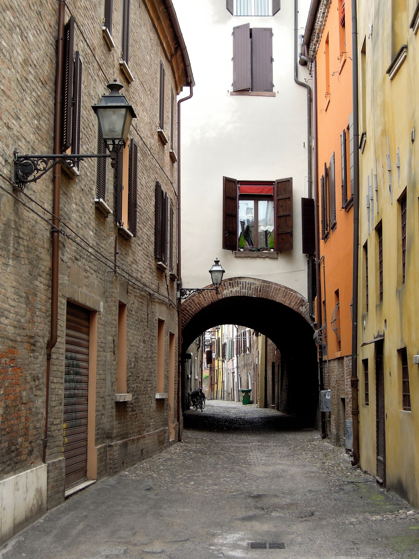 via delle Volte, Ferrara