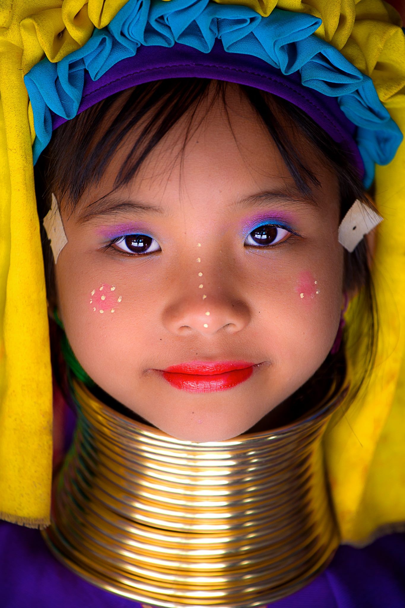 Bambina Kayan a Chang Rai in Thailandia