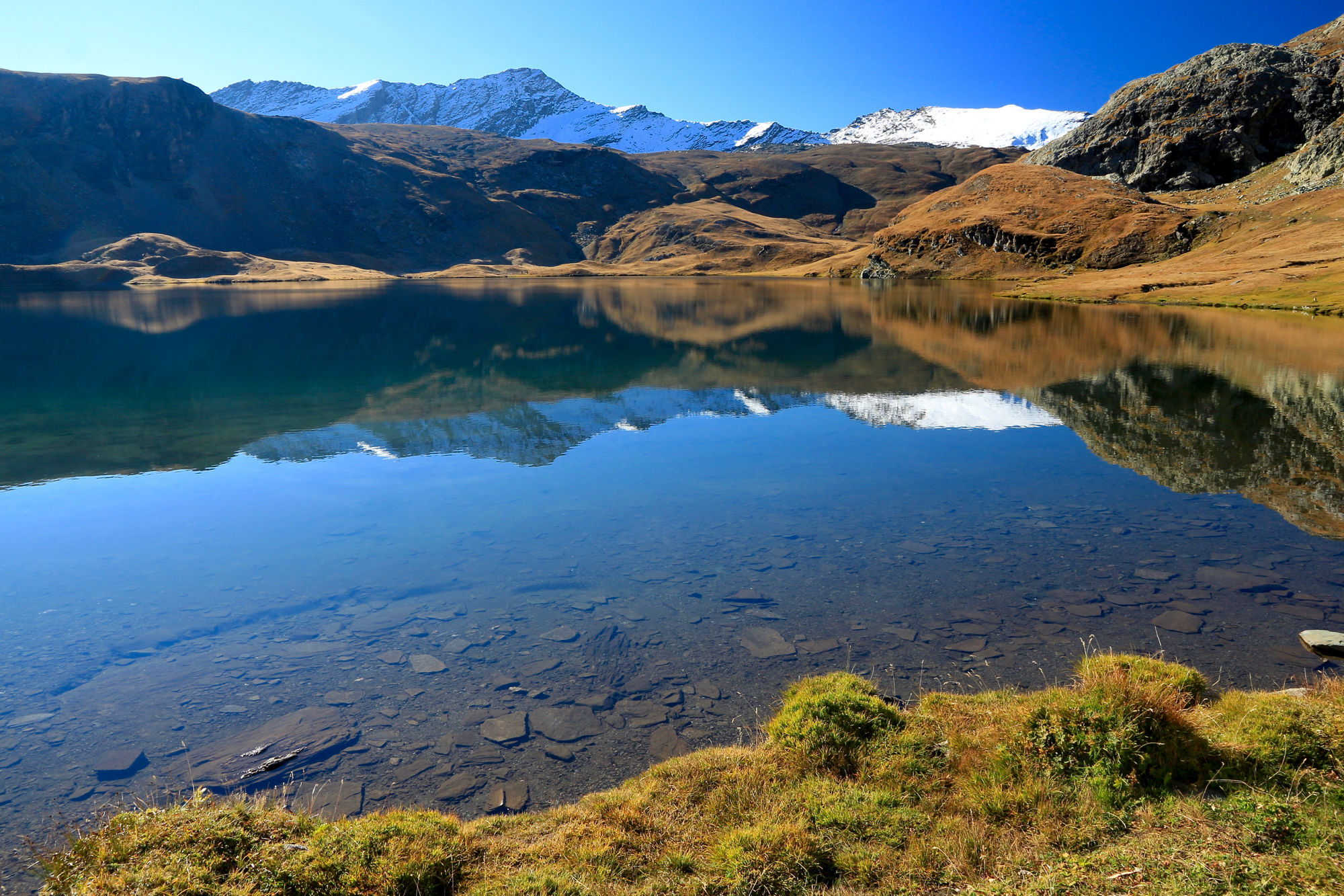 Reflection autumn ... but not too much