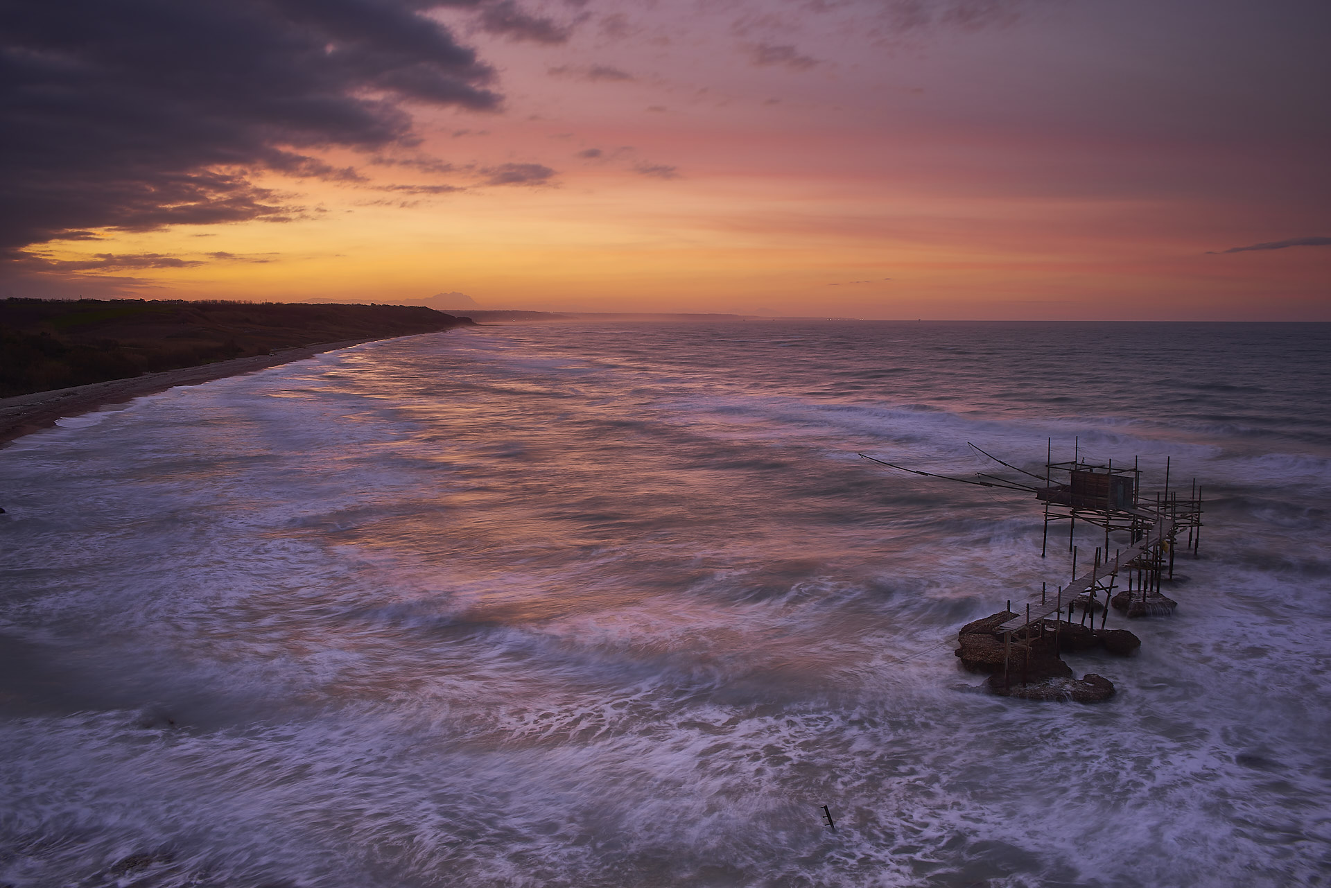 Tramonto sul trabocco