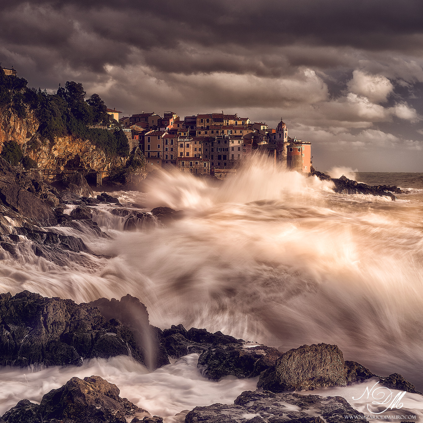 All the power of the sea ...