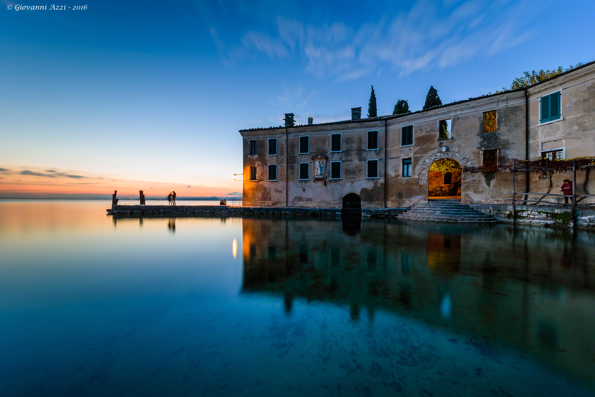 Ora blu a Punta San Vigilio