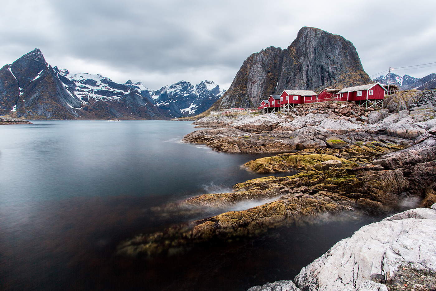 Hamnoy from under the bridge