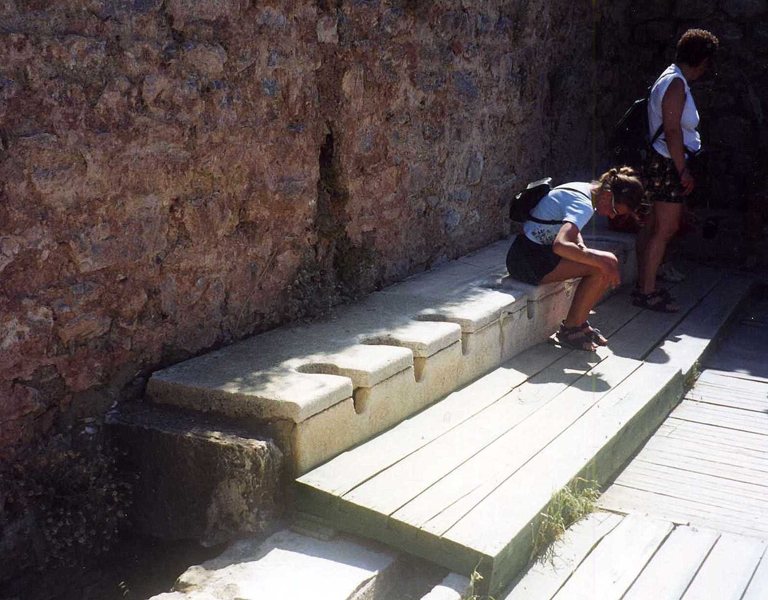 354 - Turkey in 2001 -not as sembra-