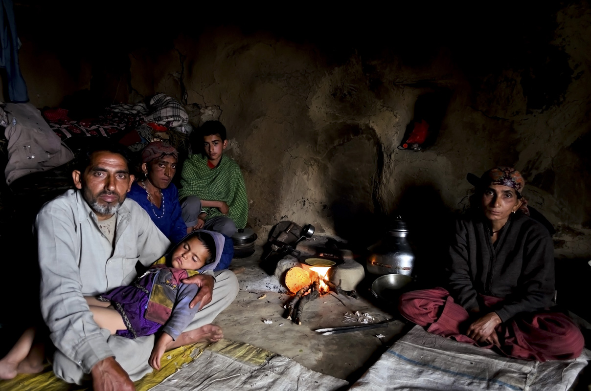 nomads and their villa