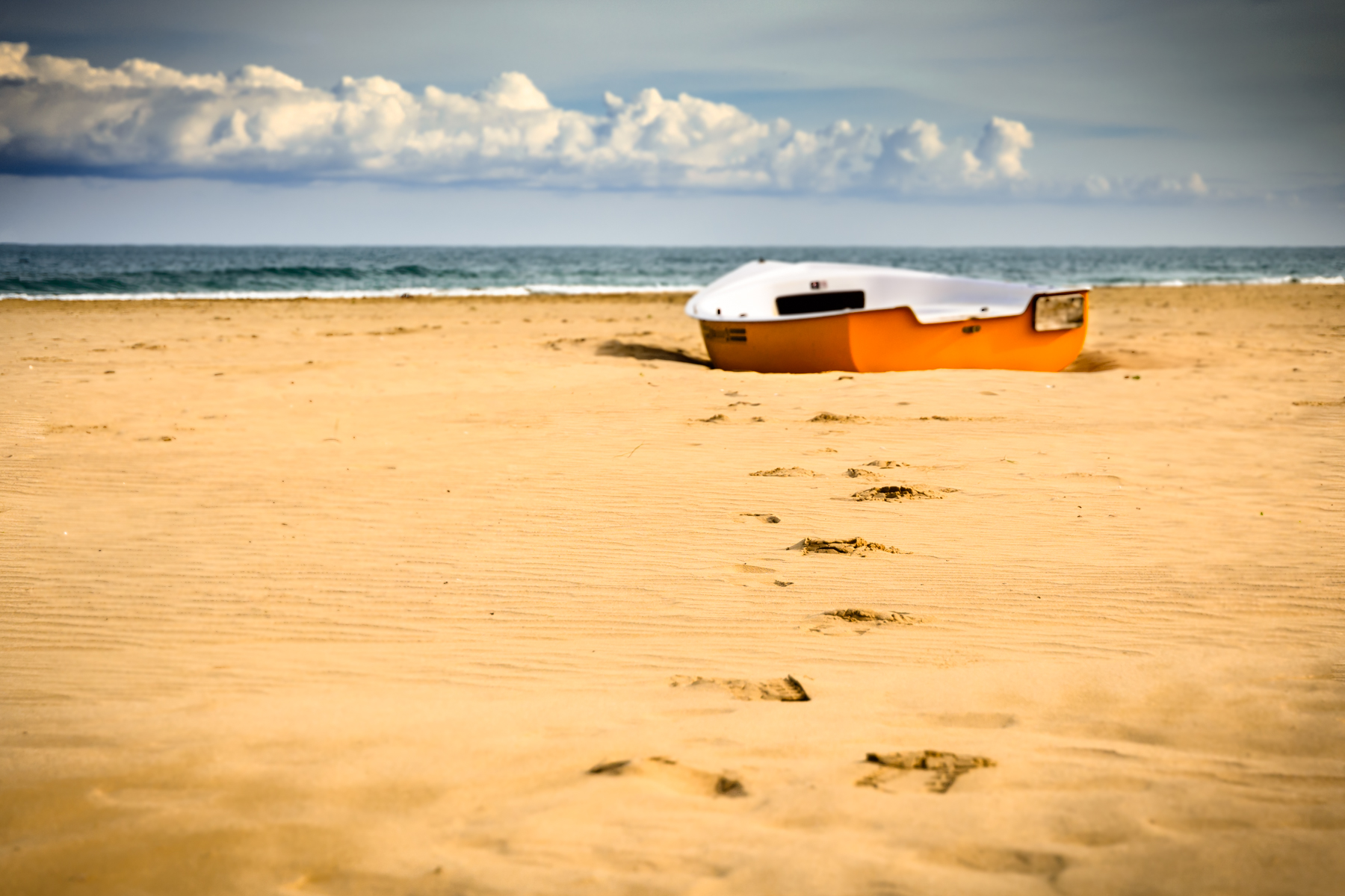 And there are only footprints .....