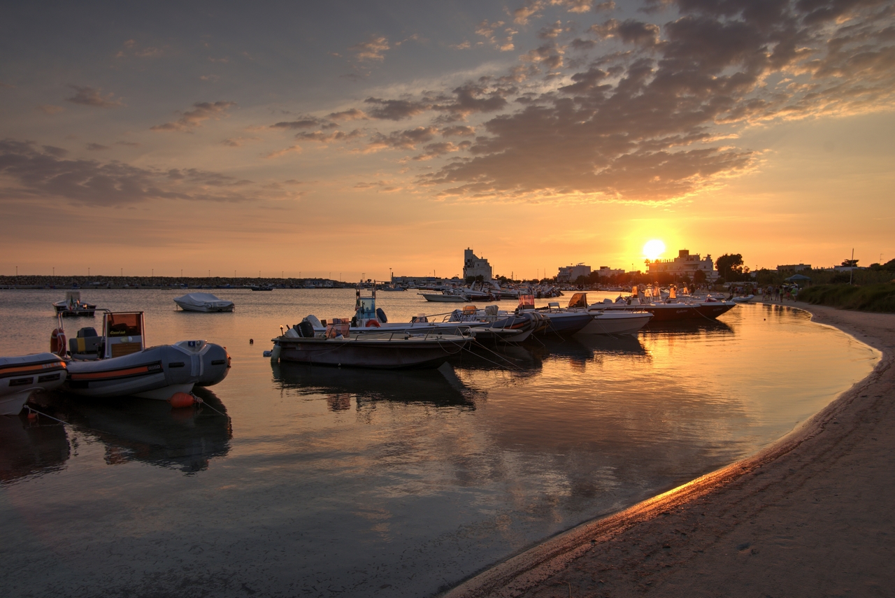 Sunset in Torre San Giovanni