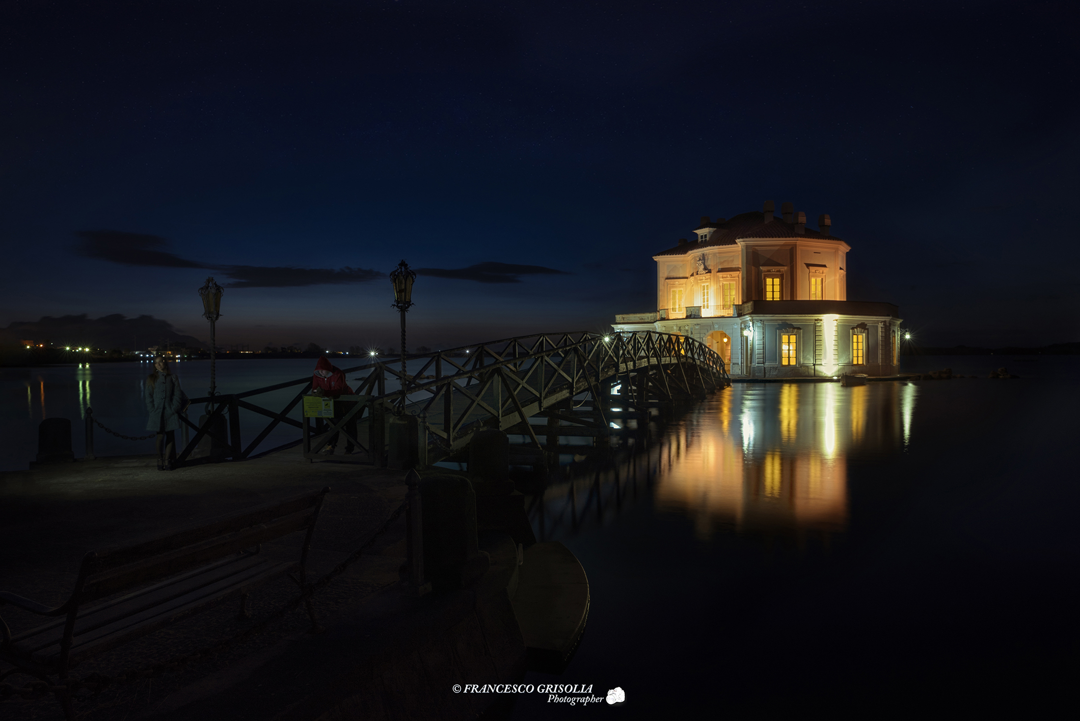 The little house in the night