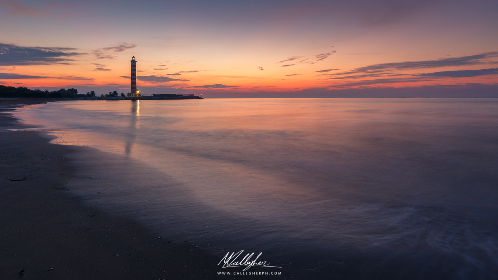 Sunrise at the lighthouse