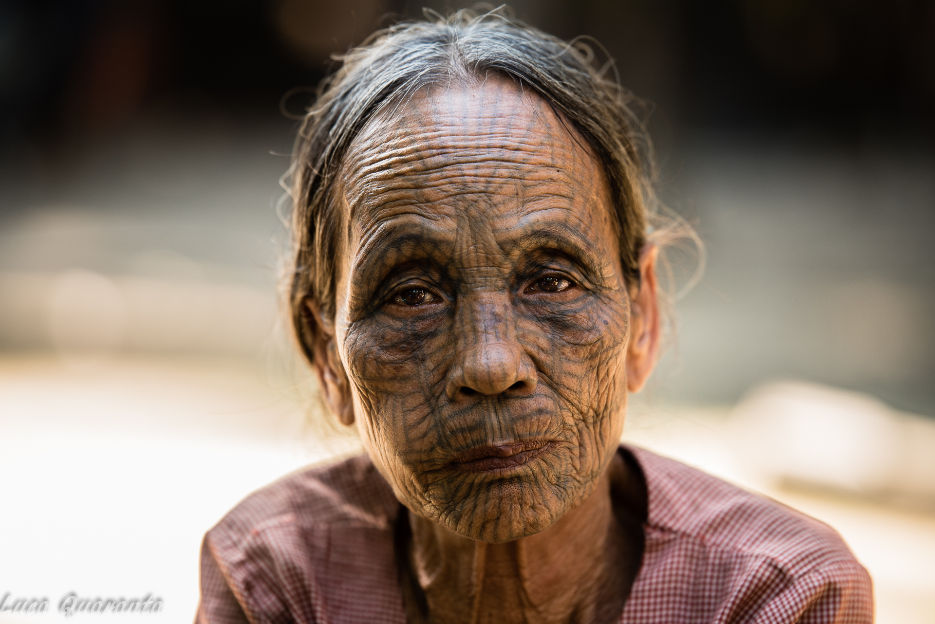le donne tatuate dei villaggi Chin Myanmar
