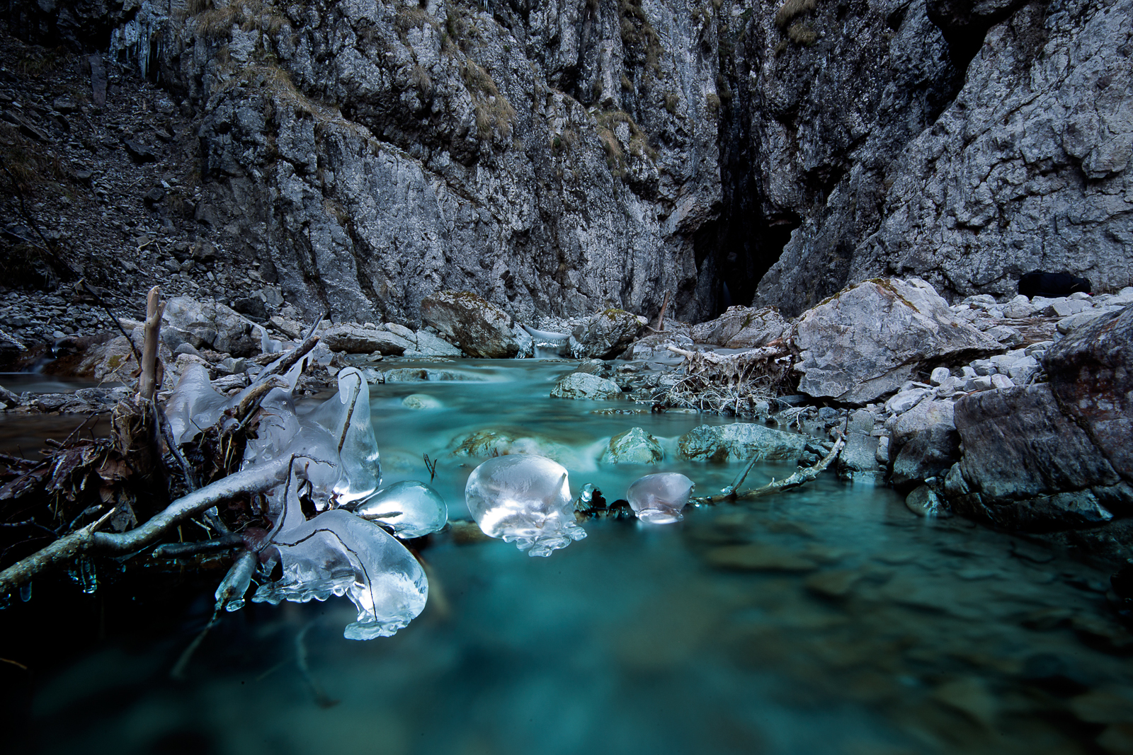 Following the paths of water