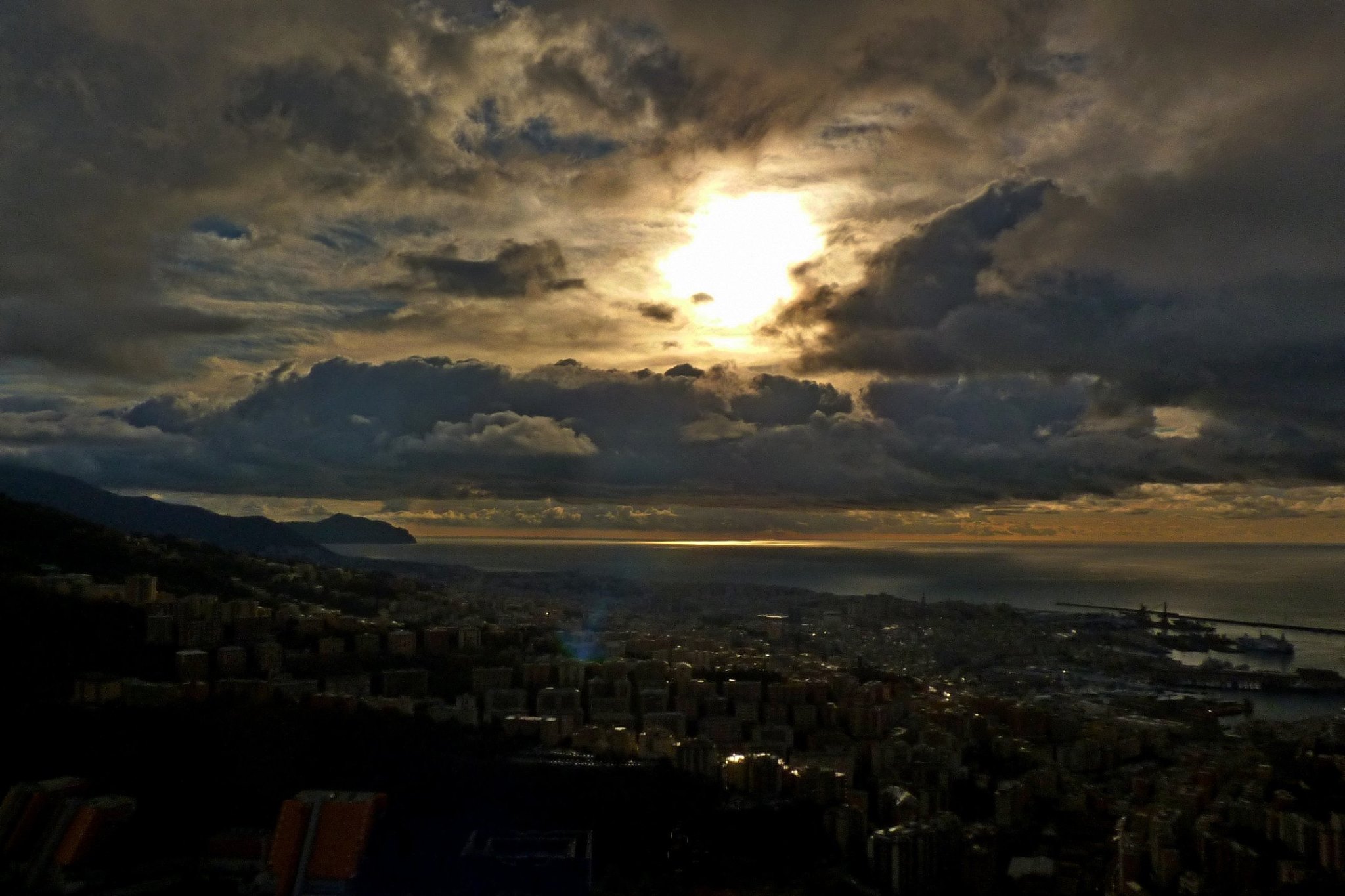 Alba su Genova