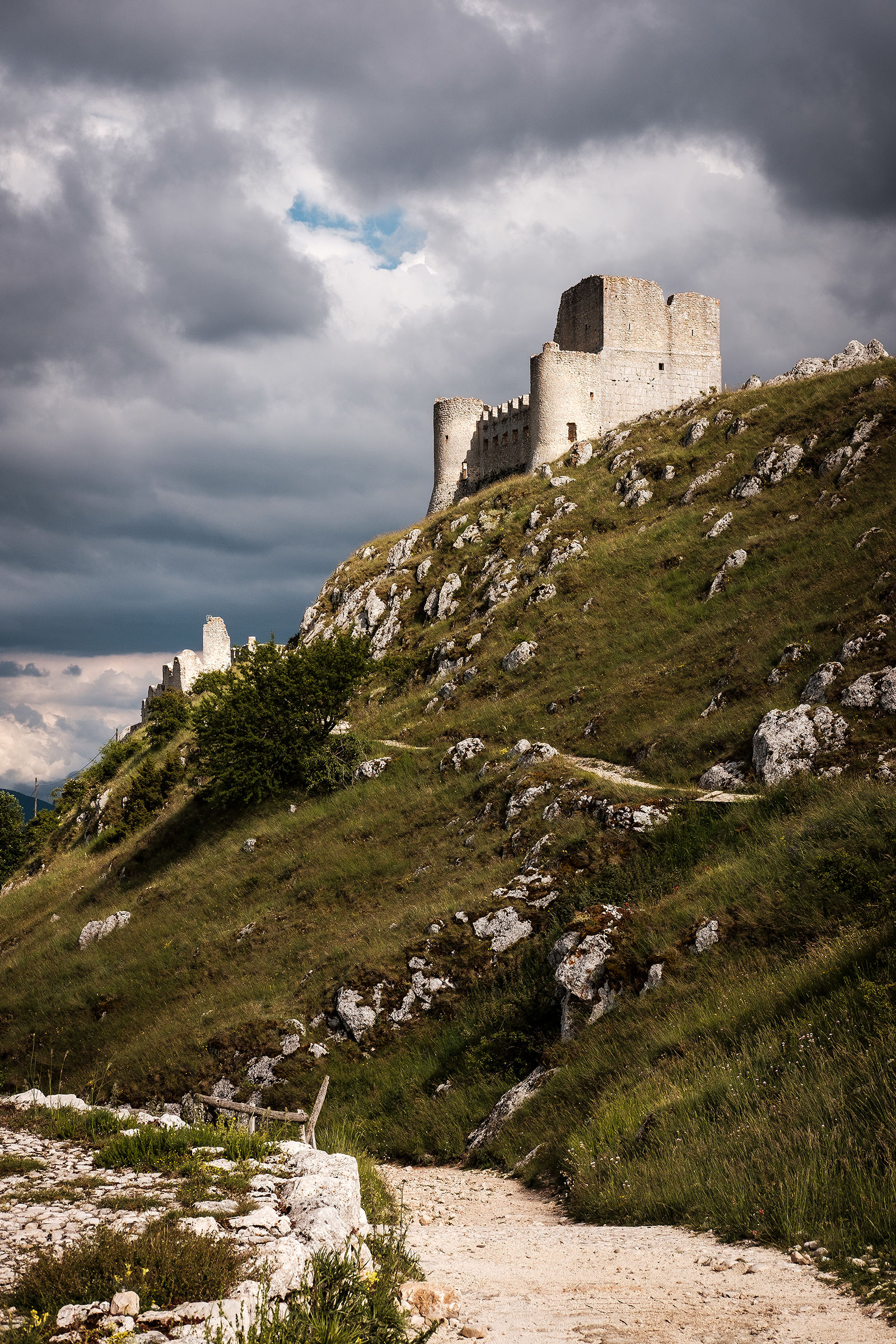 Looking for Lady Hawke