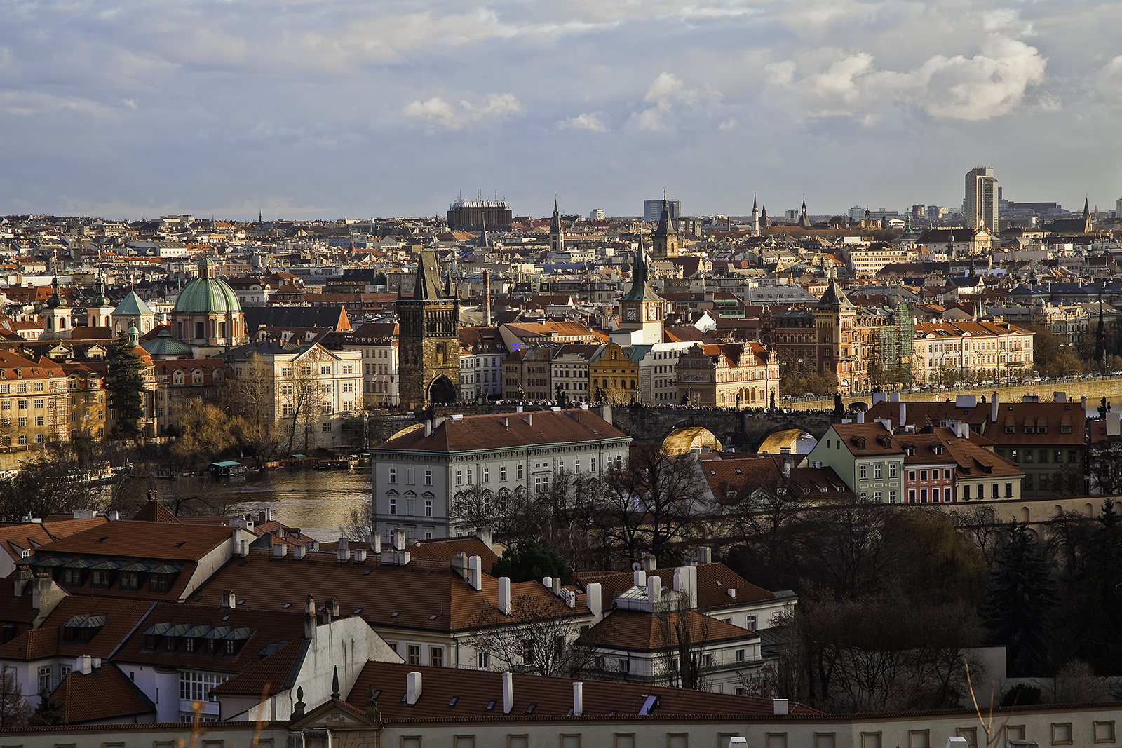 Veduta di Praga verso Ponte Carlo