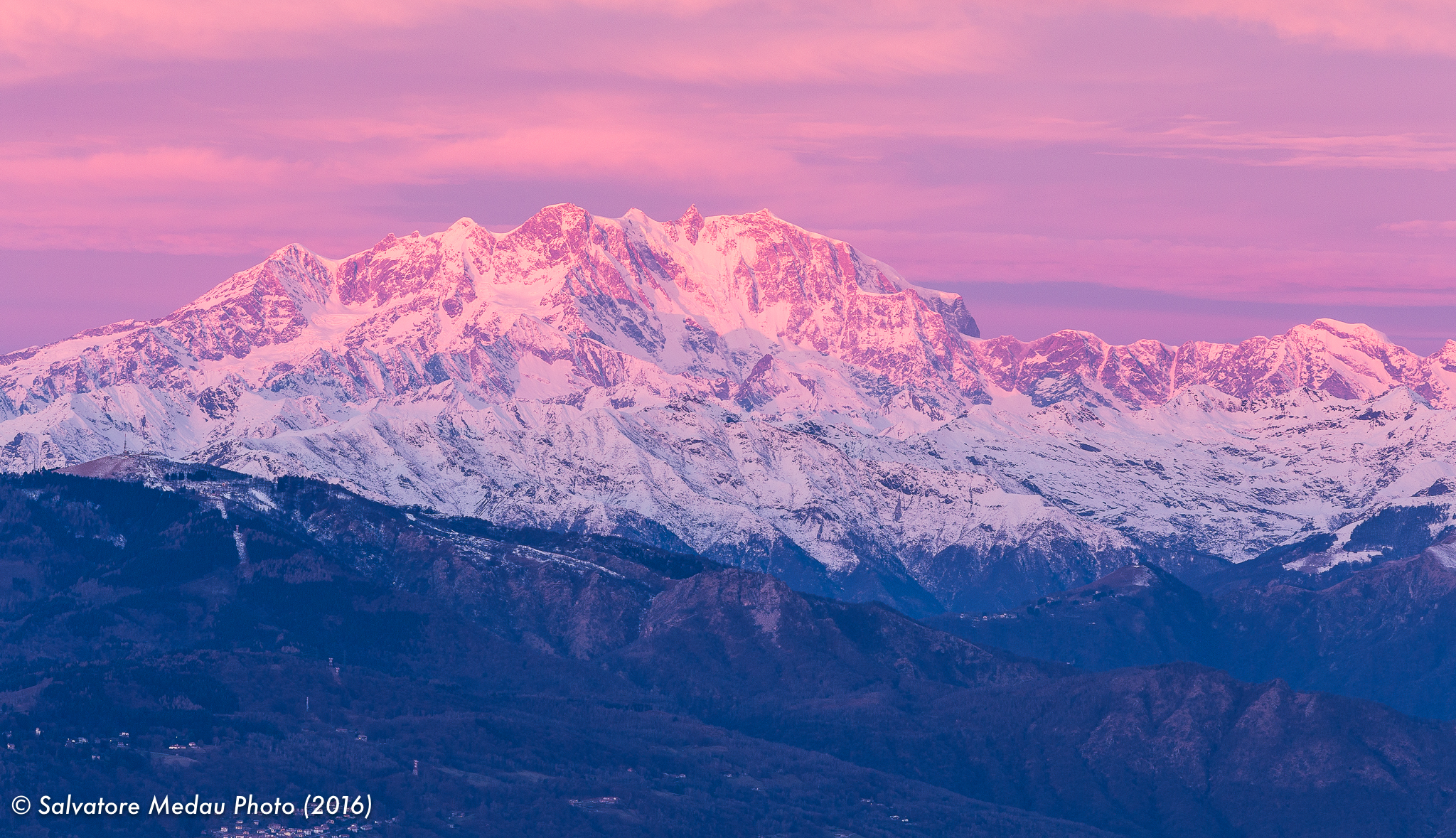 Alba sul Monte Rosa dal Forte di Orino (va)