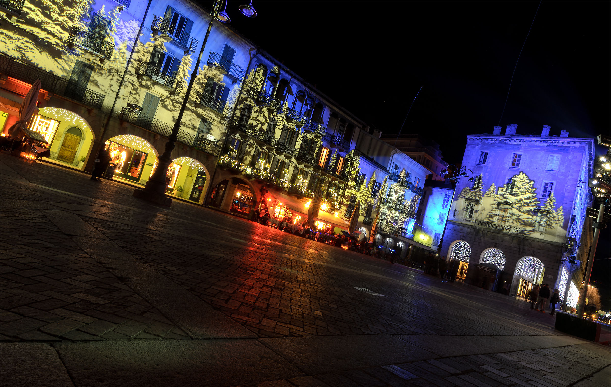 Lights and colors in Como