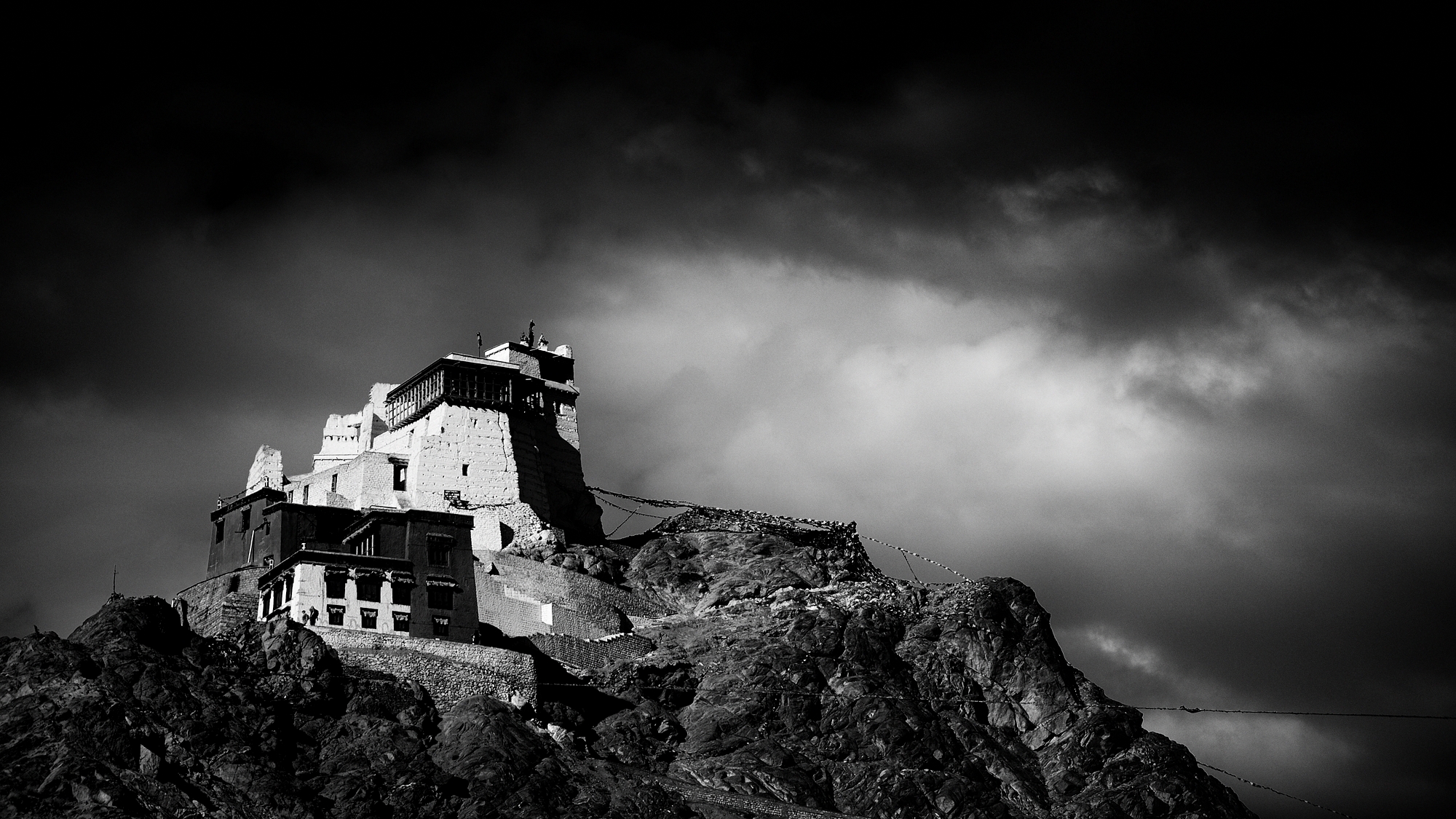 Leh palace and Tsemo Gompa