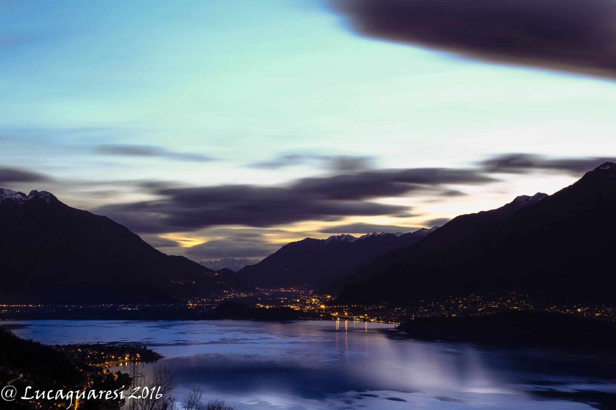 Alba sul lago di Como