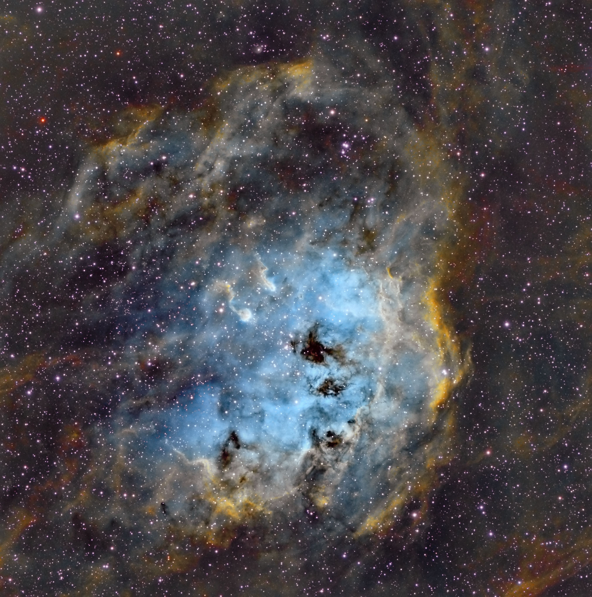 Tapdoles IC410 in Auriga Hubble Palette