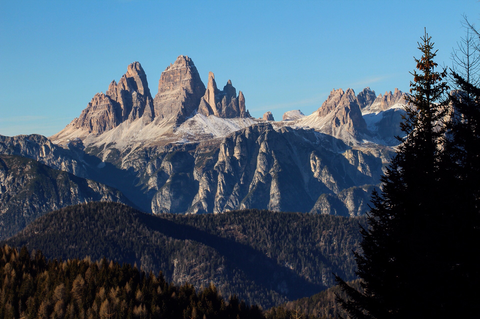 three peaks seen by ground oxen