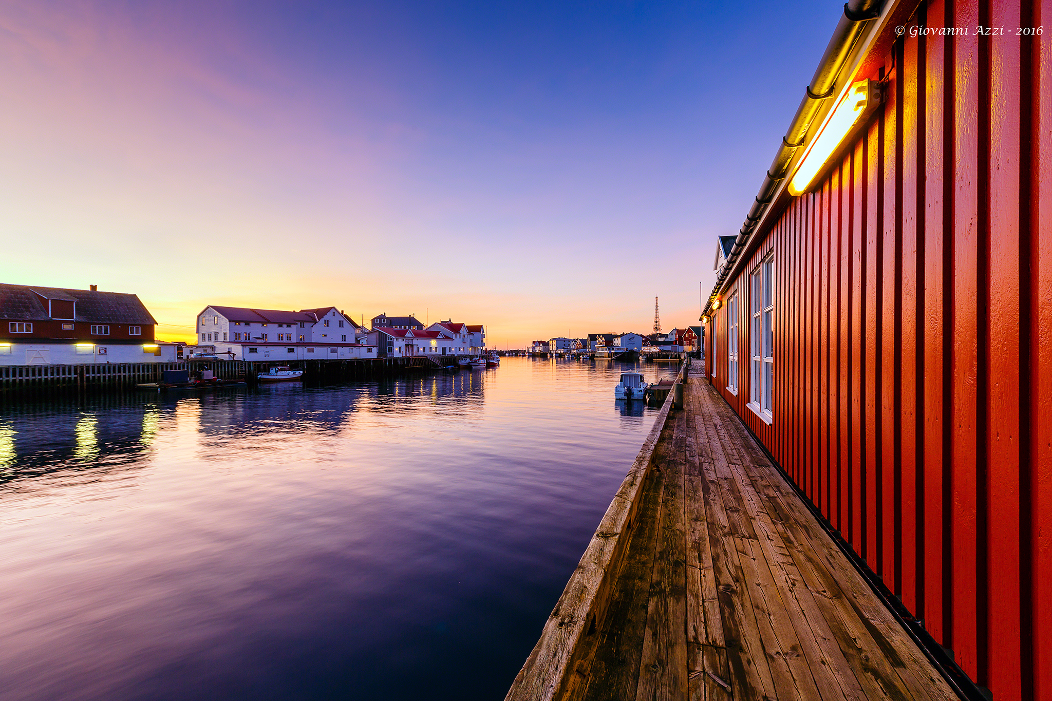 Linee ad Henningsvaer