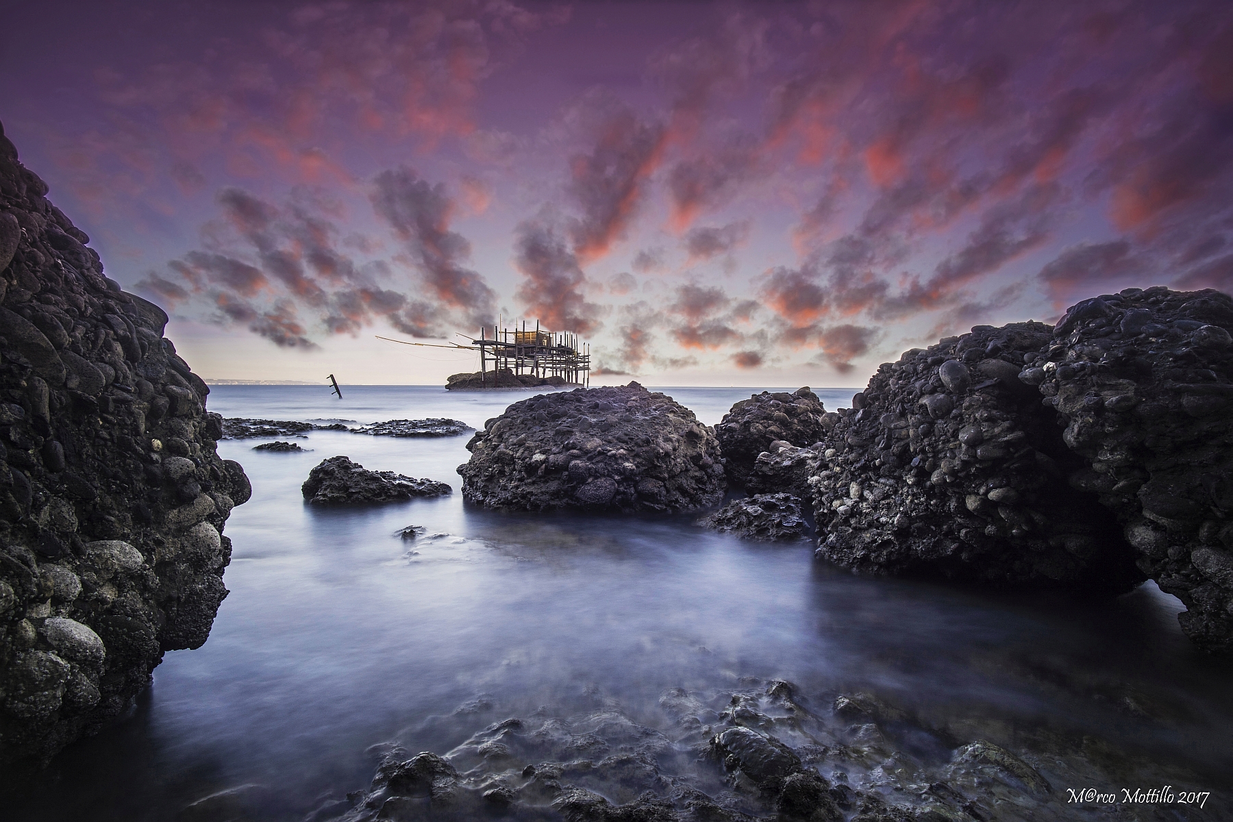 Punta Aderci the trebuchet