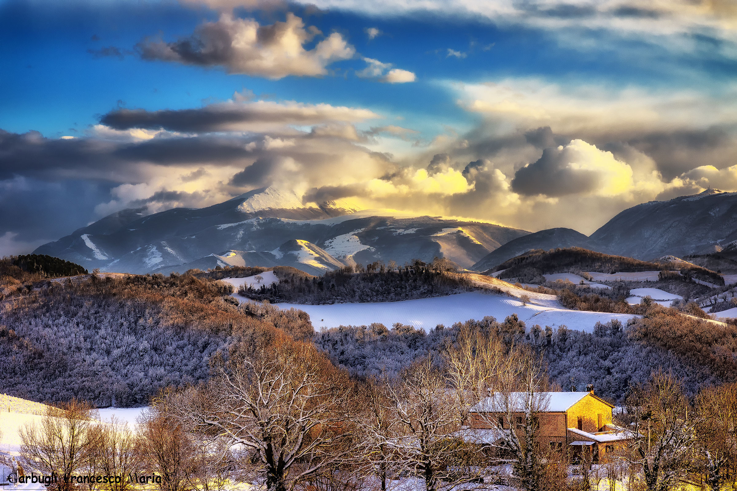 Neve e luce del tramonto........